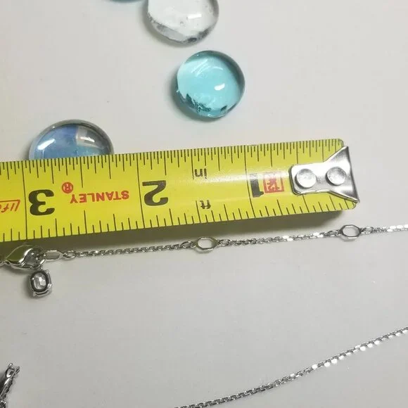 💞Authentic Swarovski Hyperbola Necklace Mixed Cuts Twist Clear Crystal Pendent
